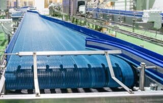 Things To Consider Regarding Conveyor Belt Cleaning